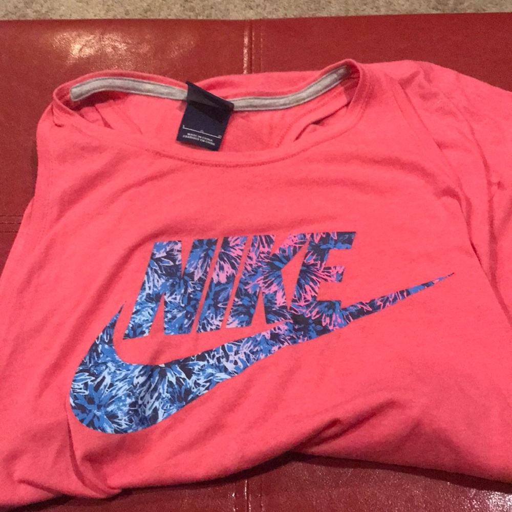 nike tank!!!